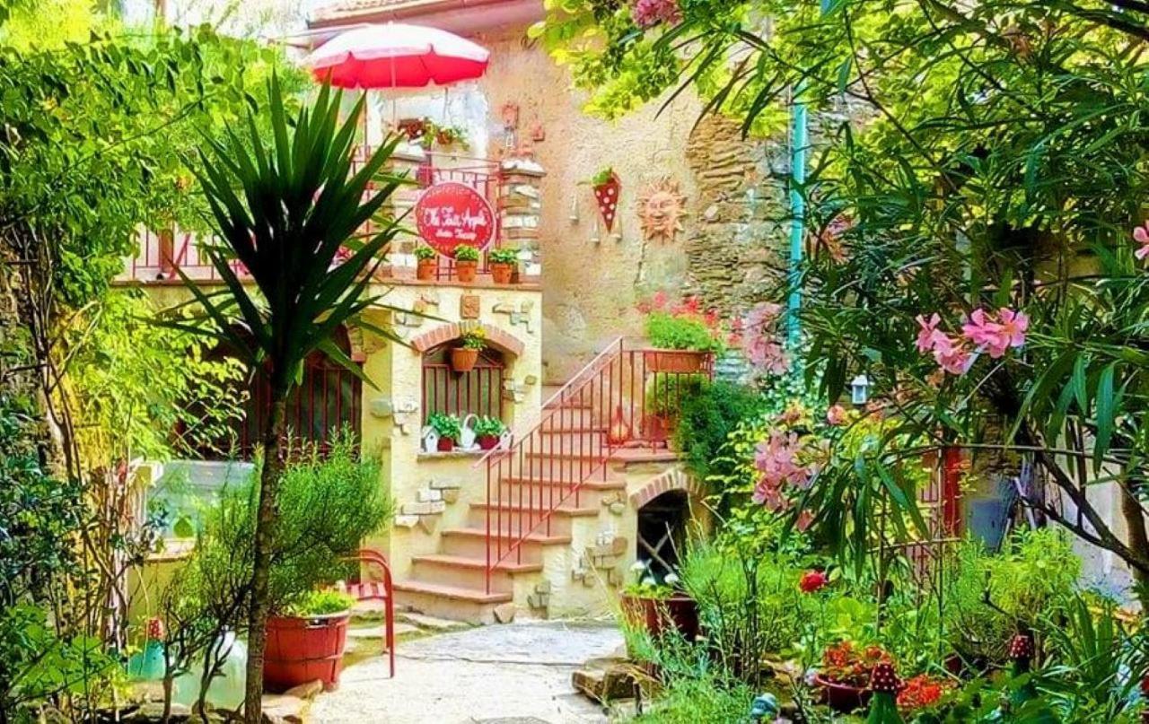 Villa The Four Angels à Massa  Extérieur photo